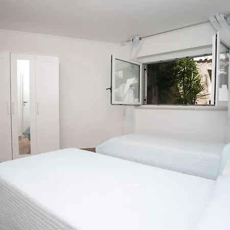 Apartment N143 - Numana, Bellissimo Trilocale A 100mt Dal Mare Numana