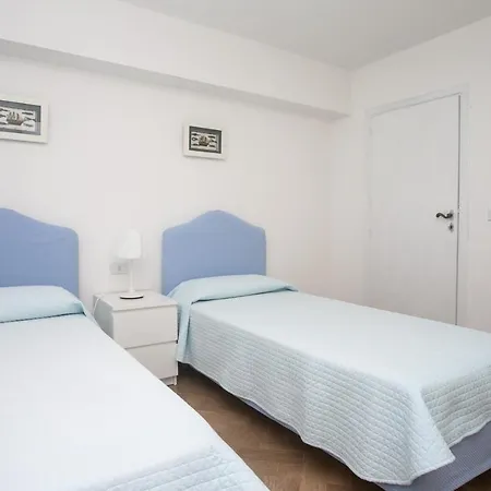 N143 - Numana, Bellissimo Trilocale A 100mt Dal Mare