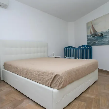 Appartamento N143 - Numana, Bellissimo Trilocale A 100mt Dal Mare