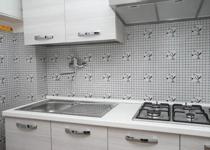 N143 - Numana, Bellissimo Trilocale A 100mt Dal Mare Apartmán Numana